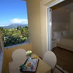מלון Art Debono (adults Only) 4*