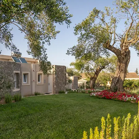 Art Debono Hotel Gouvia