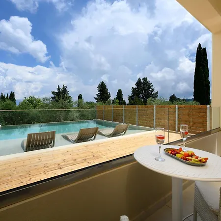 Art Debono Hotel